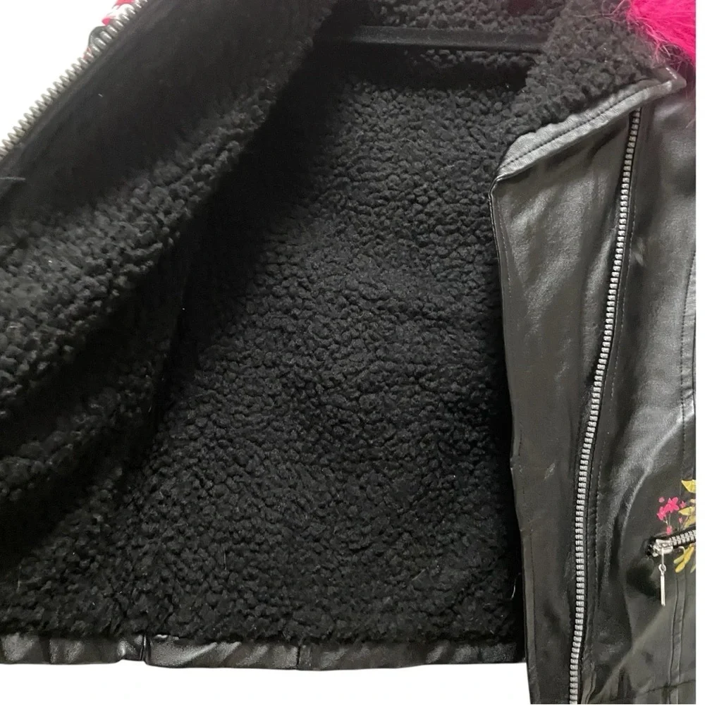 Betsey Johnson EUC Girls size 7/8 adorable faux leather moto jacket fleece lined